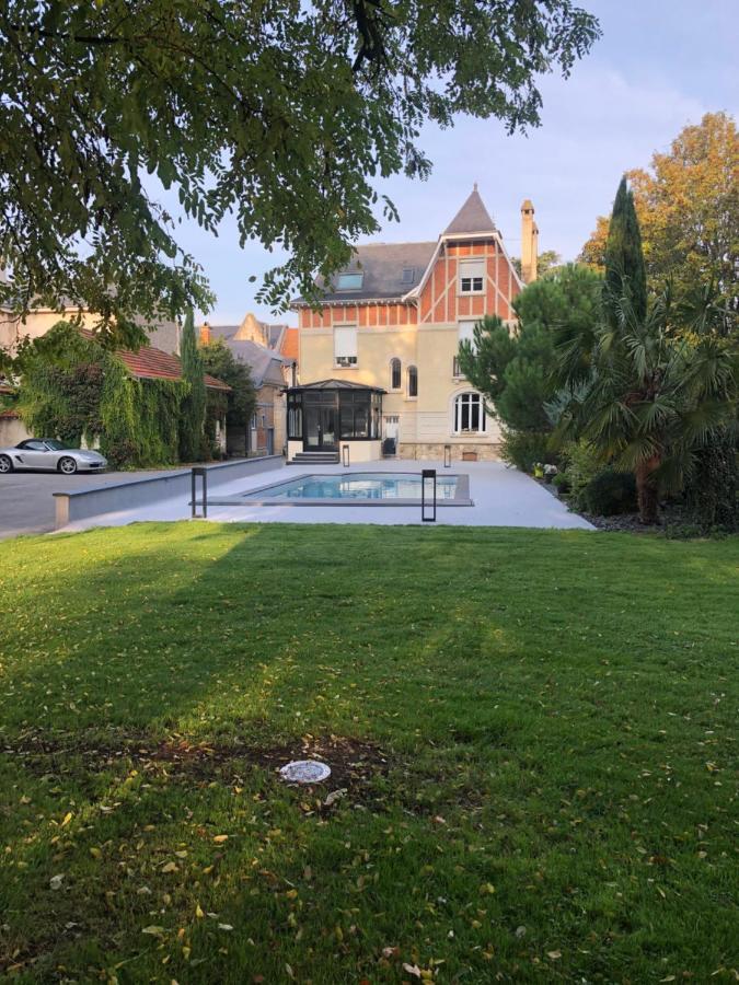 Le Pavillon De Nathalie Isles-sur-Suippe Exterior foto
