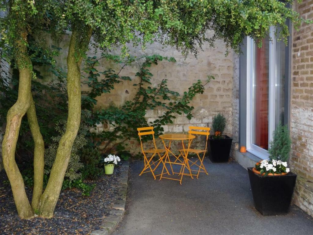 Le Pavillon De Nathalie Isles-sur-Suippe Exterior foto